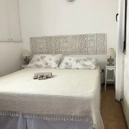 Casa Verde A 200 Mt Dal Mare בית נופש