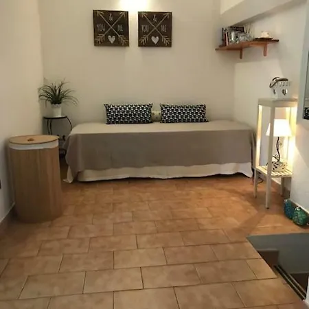 Casa Verde A 200 Mt Dal Mare בית נופש וילסימיוס